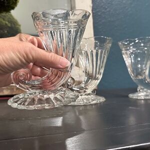 Elegant Clear Glass Cornucopia Vases